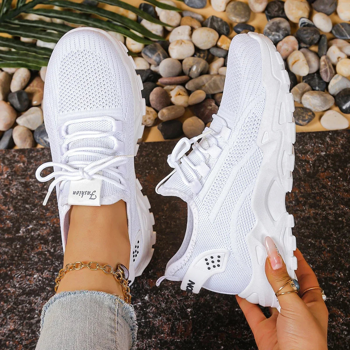 Women's Sneakers with Mesh Upper and Chunky Sole - 4