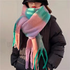 Women's Oversized Checked Scarf with Fringed Edges - 6