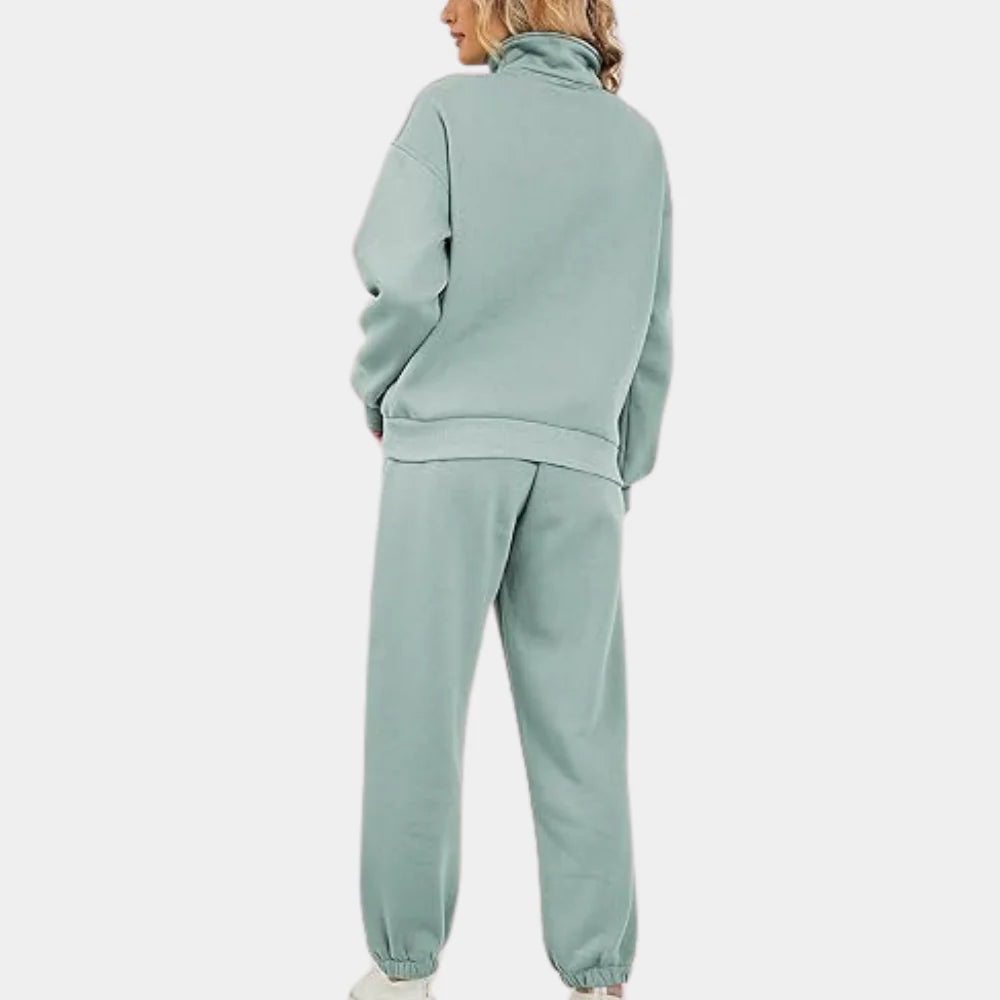 Women's Half-Zip Tracksuit Set with Long Sleeves - 8