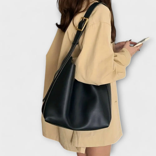 Women's Shoulder Bag with Wide Strap and Solid Colour Design - Black