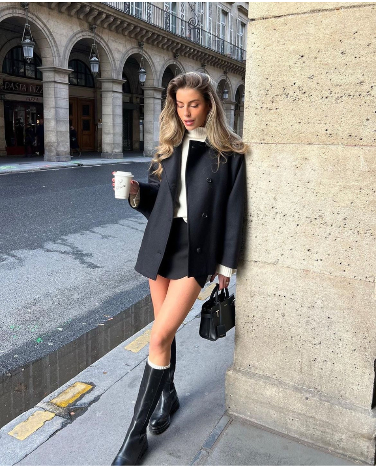 Women's Oversized Single-Breasted Wool Coat Short Fit - 6