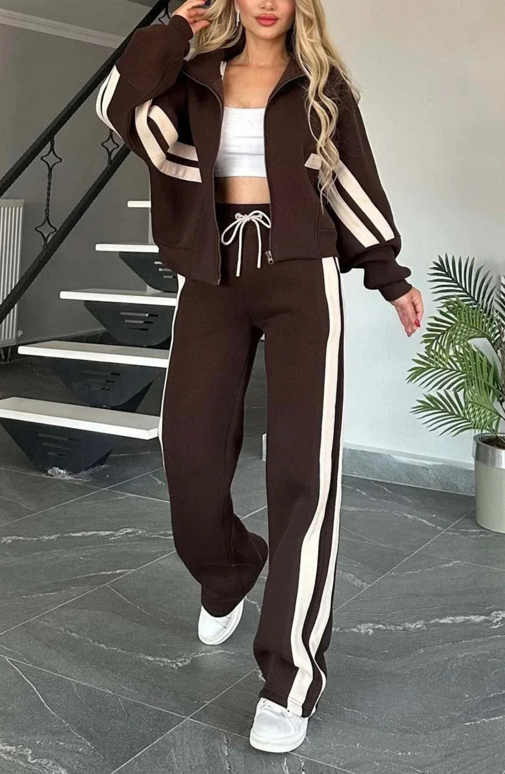 Women's Striped Co-Ord Set with Zip Jacket and Wide-Leg Trousers - 8