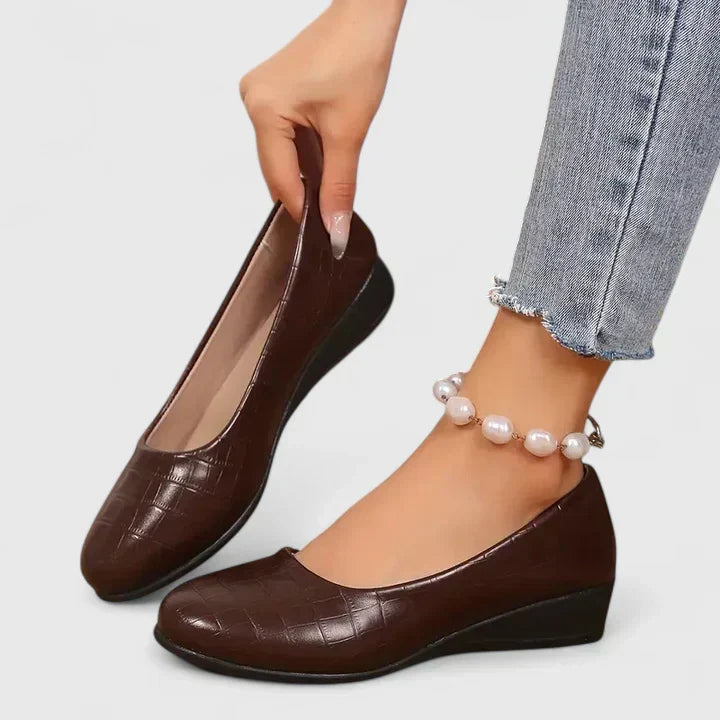 Women's Wedge Shoes with Square Toe and Textured Finish