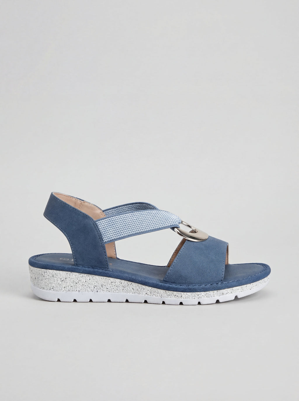 Women's Sandals with Elastic Straps and Wedge Sole - 3