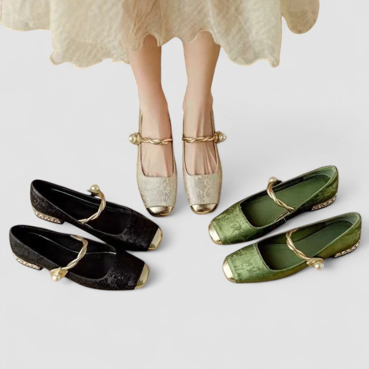 Women's Mary Jane Shoes with Block Heel and Buckle Strap - 5