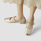 Women's Mary Jane Shoes with Block Heel and Buckle Strap - 10