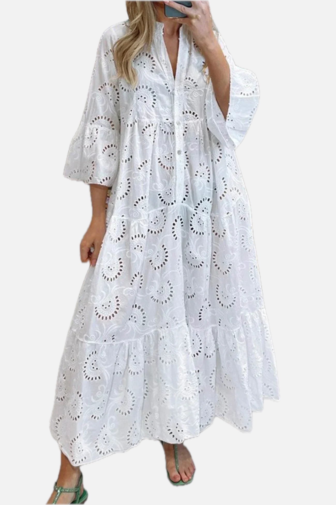 Women's Lace Maxi Dress with Three-Quarter Sleeves and V-Neck