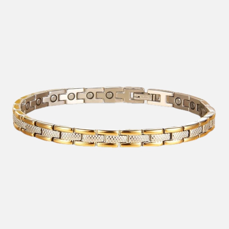 Women's Bracelet with Magnetic Clasp and Adjustable Link Chain