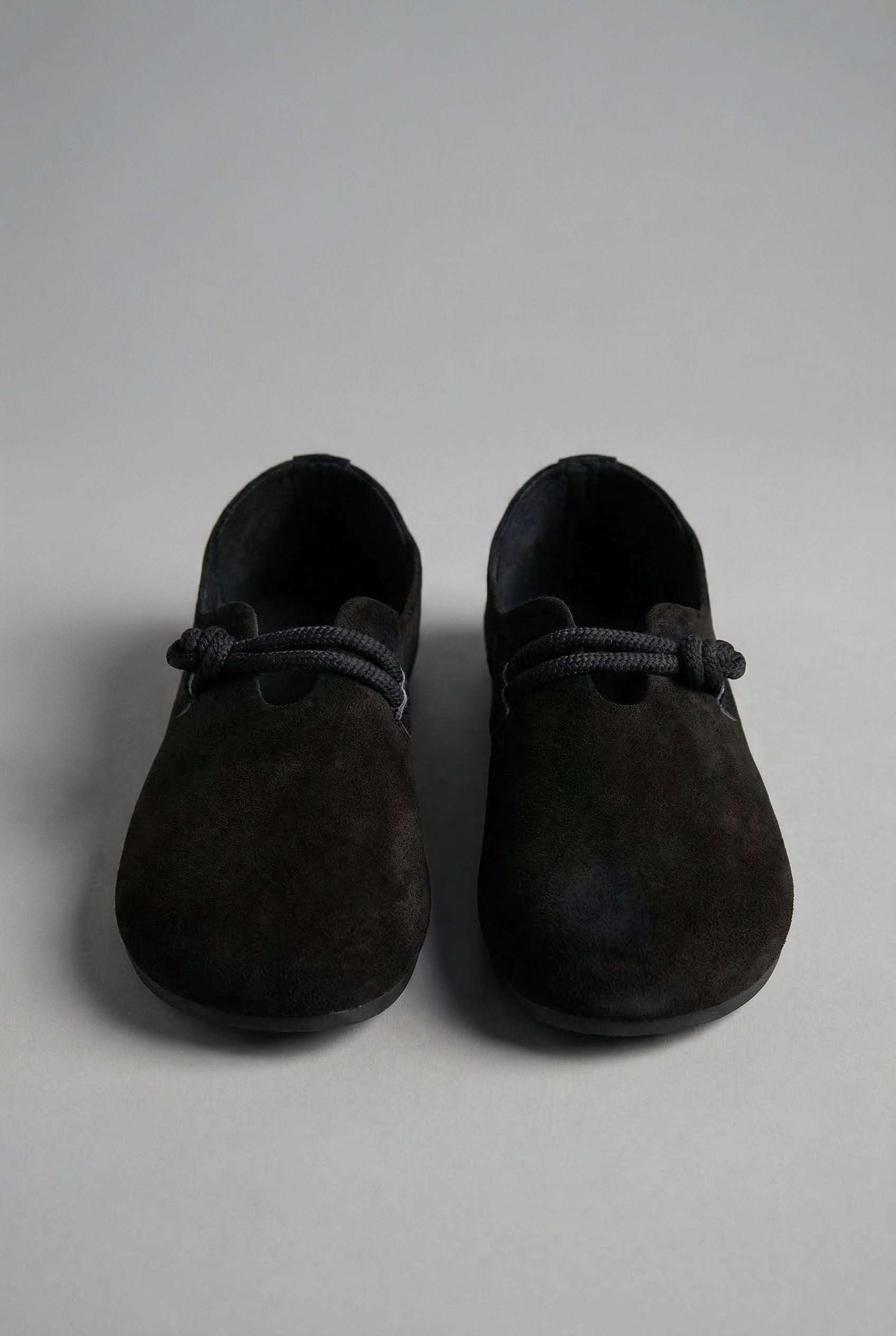 Women's Slip-On Loafers with Knot Detail and Round Toe - Black