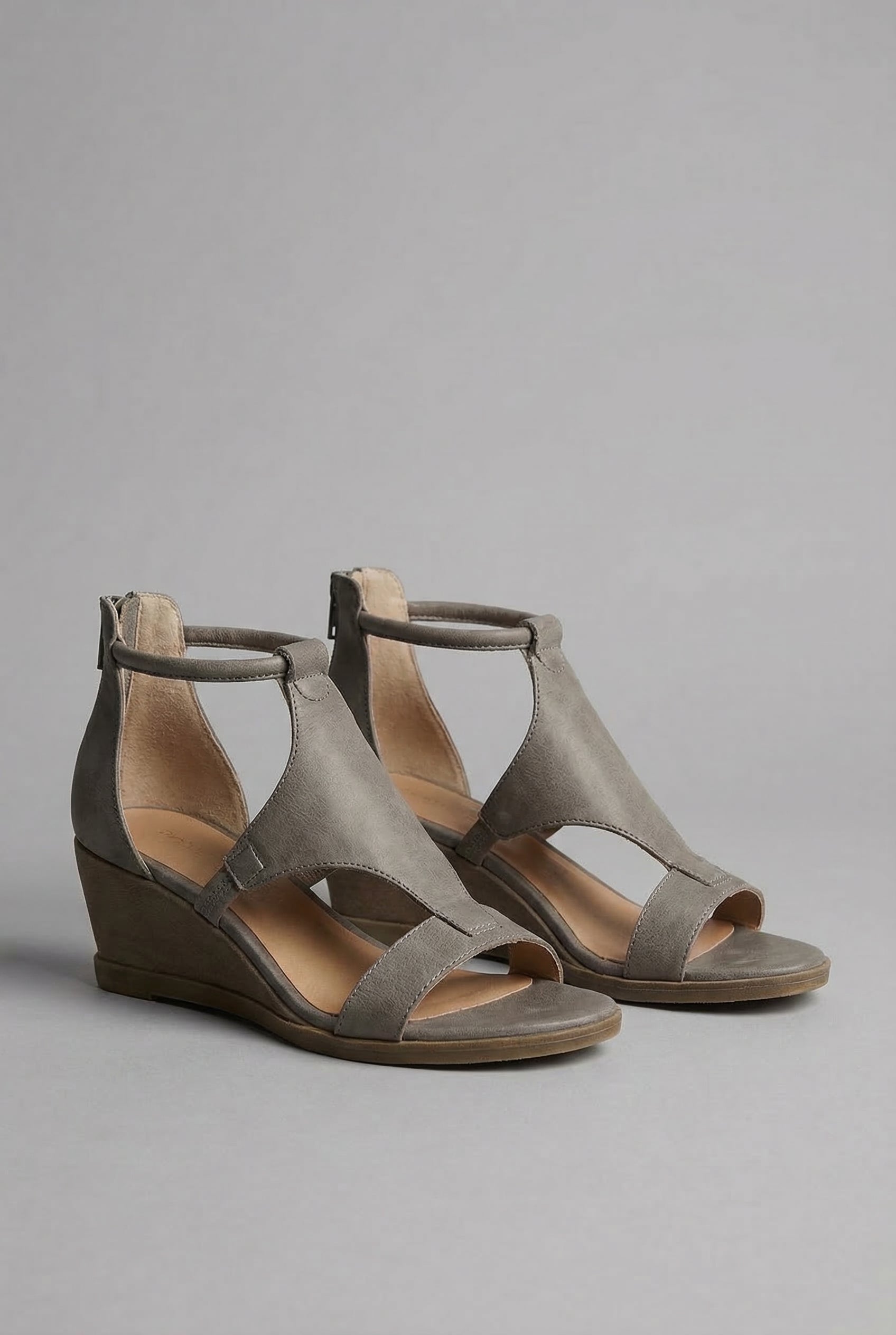 Women's Wedge Sandals with Adjustable Ankle Strap and Open Toe - Gray