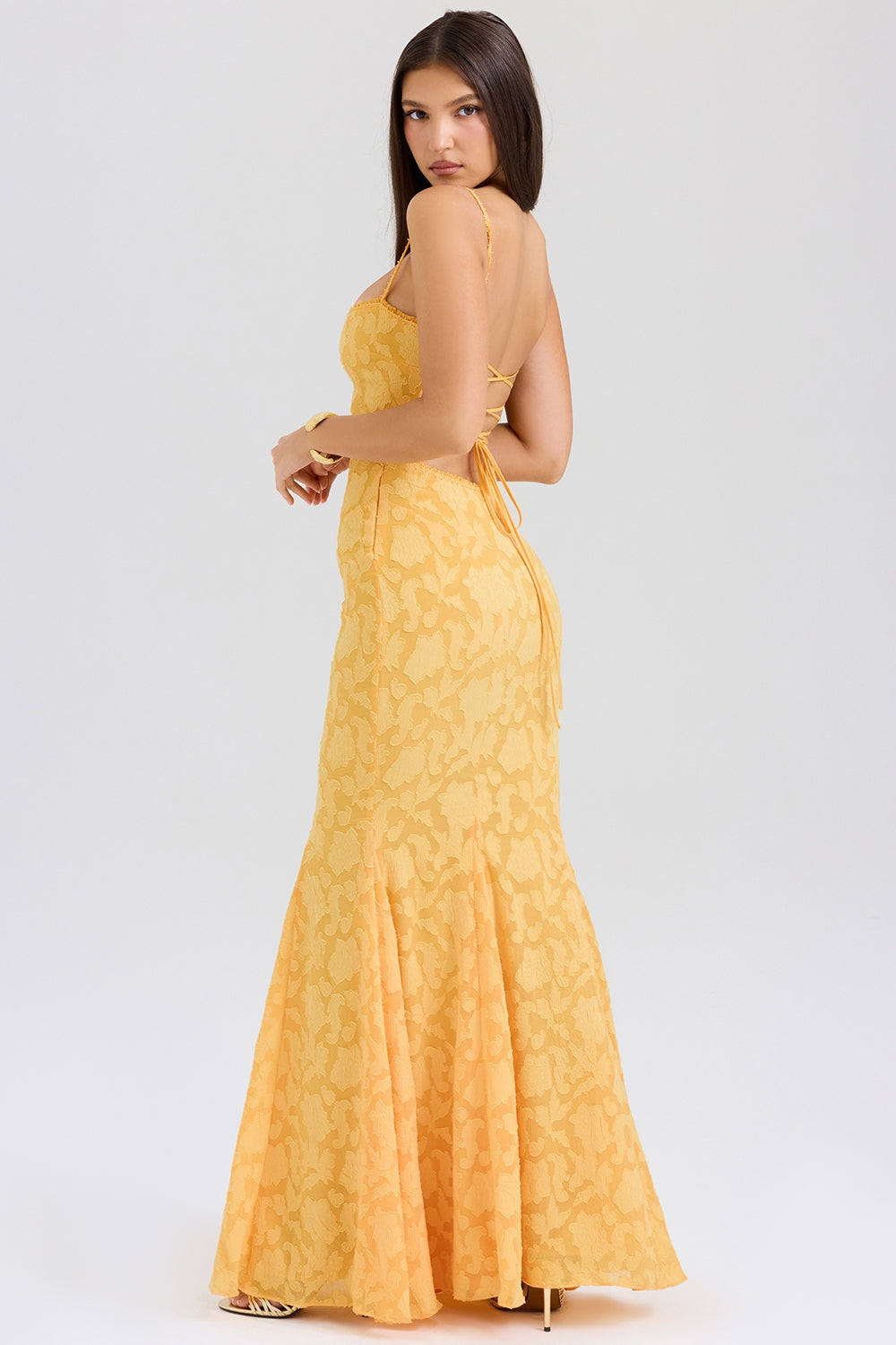 Women's Evening Maxi Dress Sweetheart Neckline with Lace Overlay and Mermaid Hem - 3