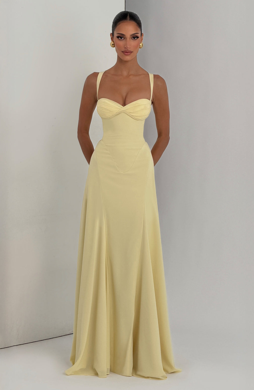 Women's Maxi Dress Sleeveless with Sweetheart Neckline and A-Line Silhouette - 6
