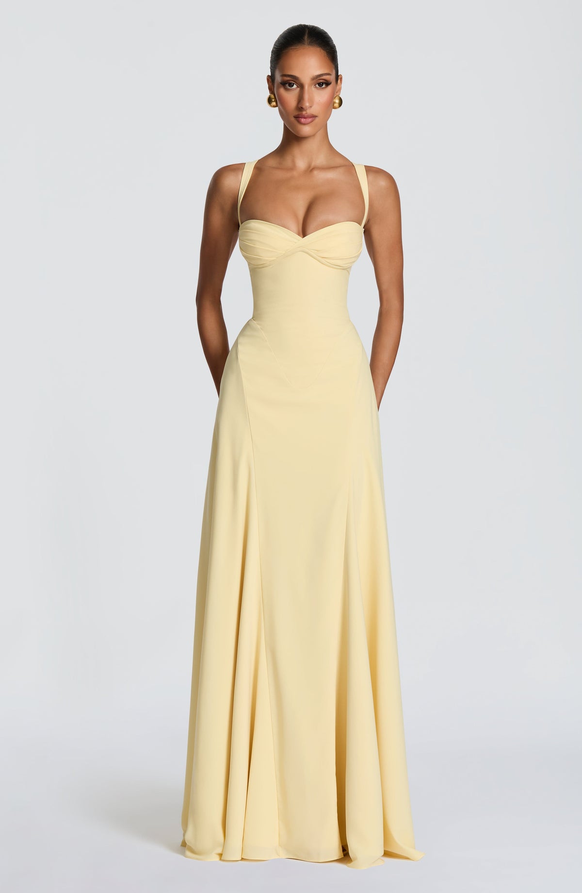 Women's Maxi Dress Sleeveless with Sweetheart Neckline and A-Line Silhouette - 2