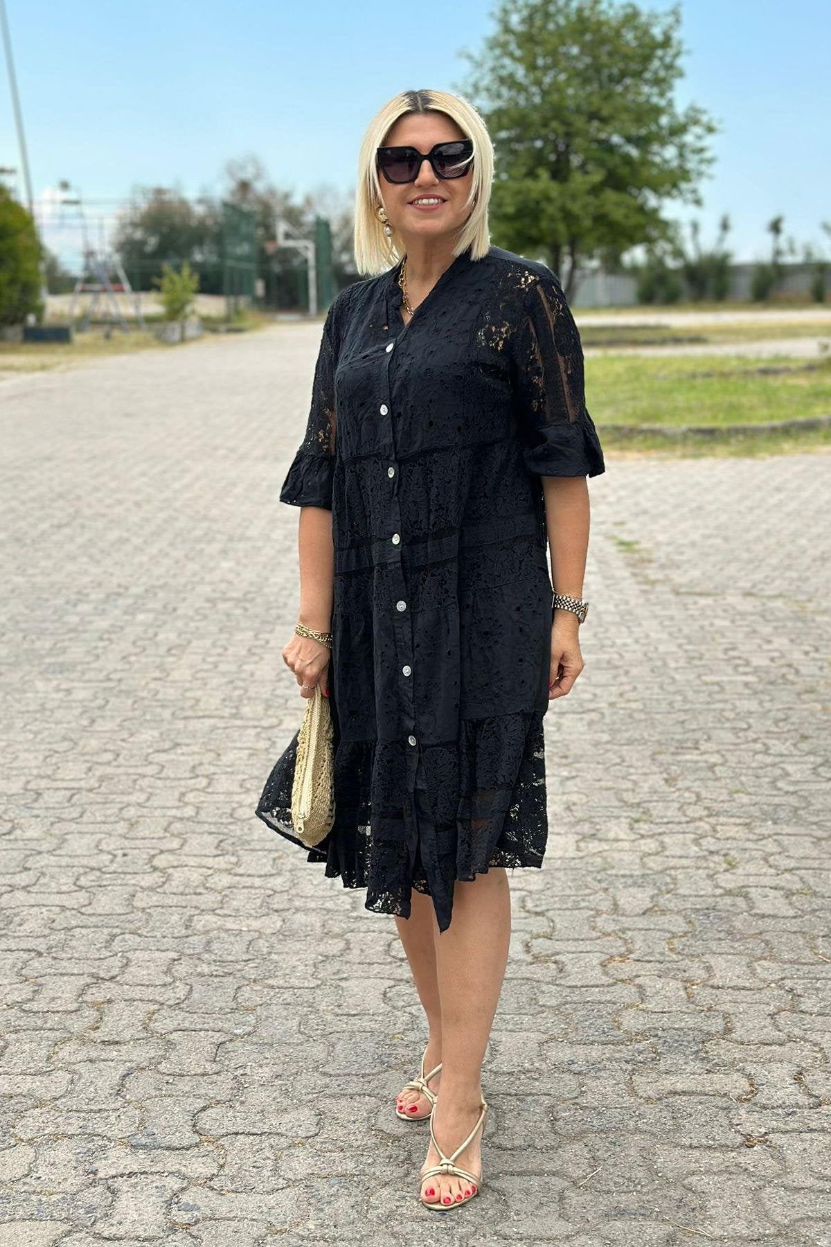Women's A-Line Dress with Three-Quarter Sleeves and Front Buttons - Black