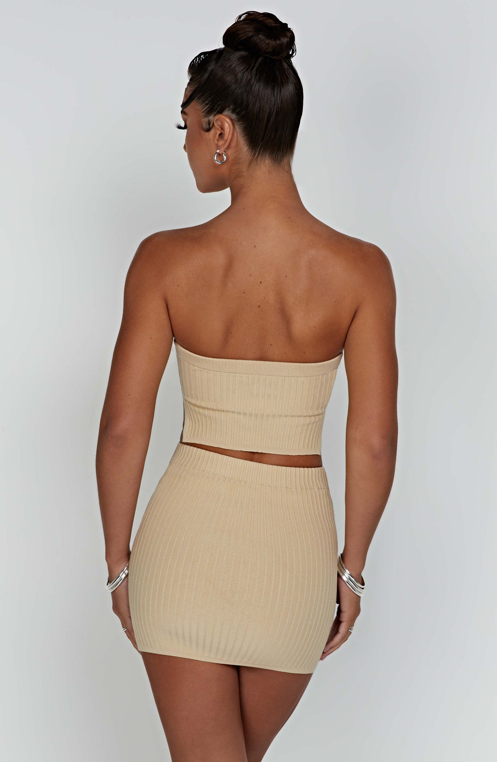 Women's Ribbed Bodycon Mini Dress Strapless with Sleek Fitted Silhouette - 7
