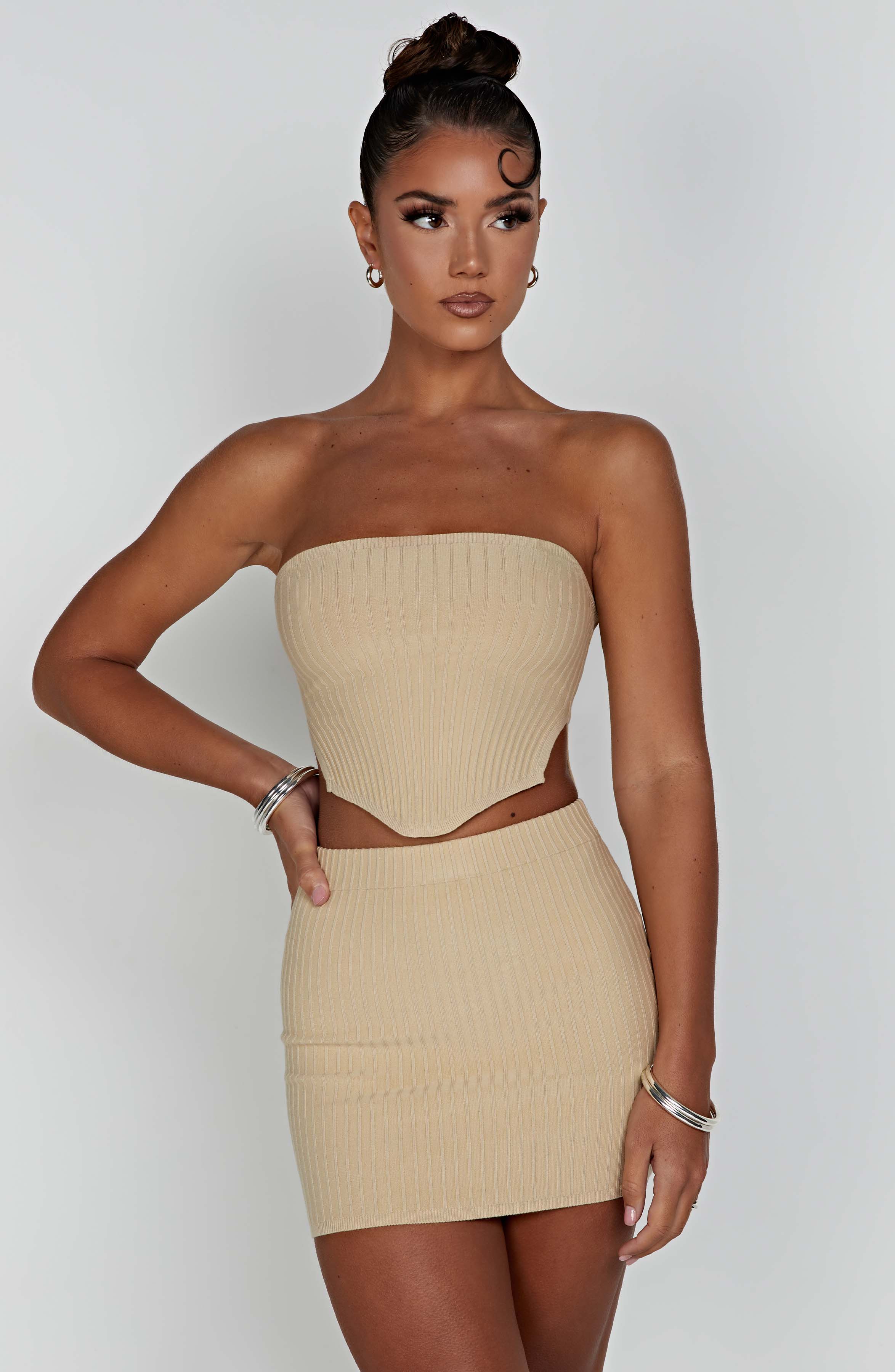 Women's Ribbed Bodycon Mini Dress Strapless with Sleek Fitted Silhouette - 9