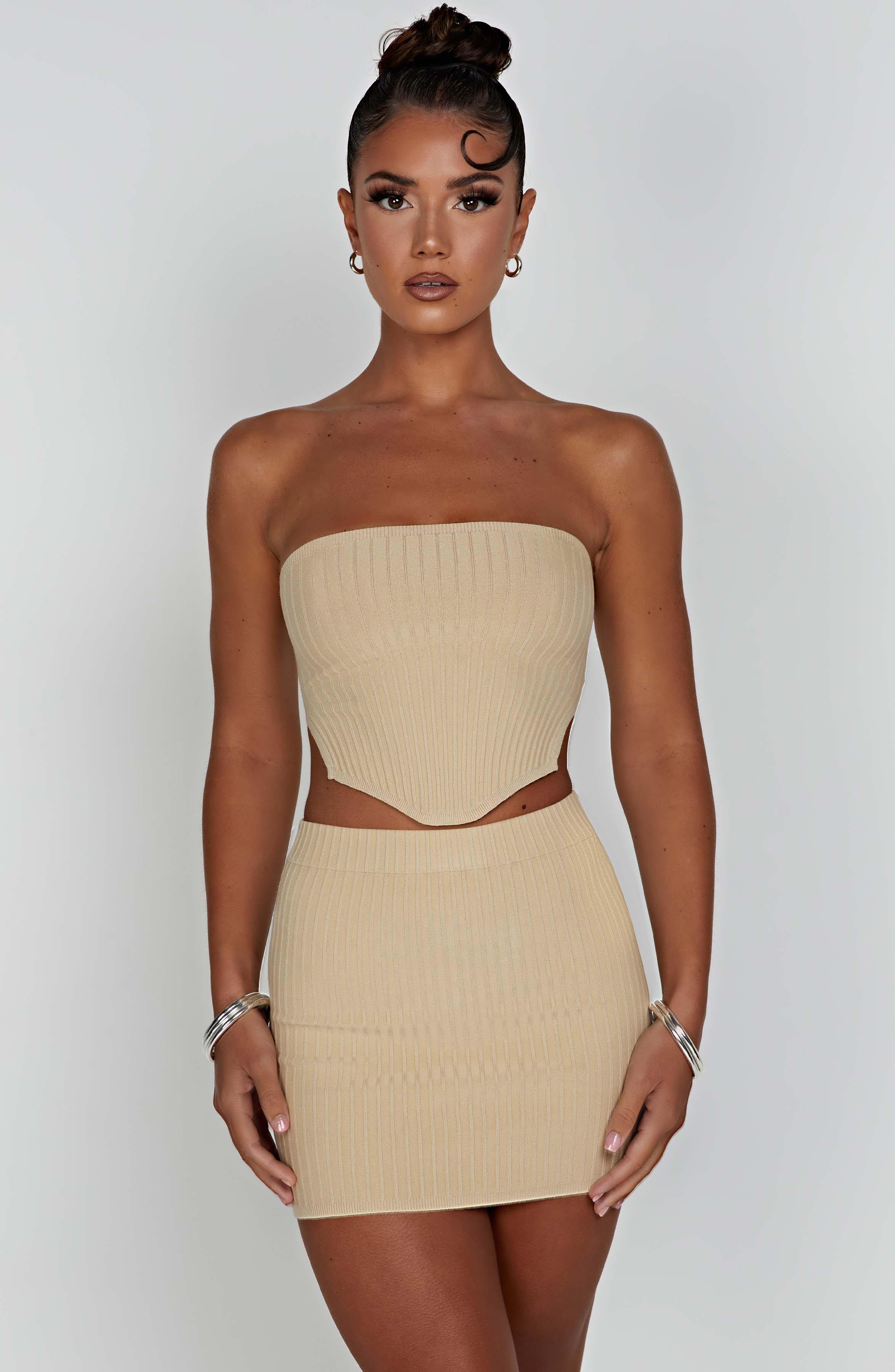 Women's Ribbed Bodycon Mini Dress Strapless with Sleek Fitted Silhouette - 10