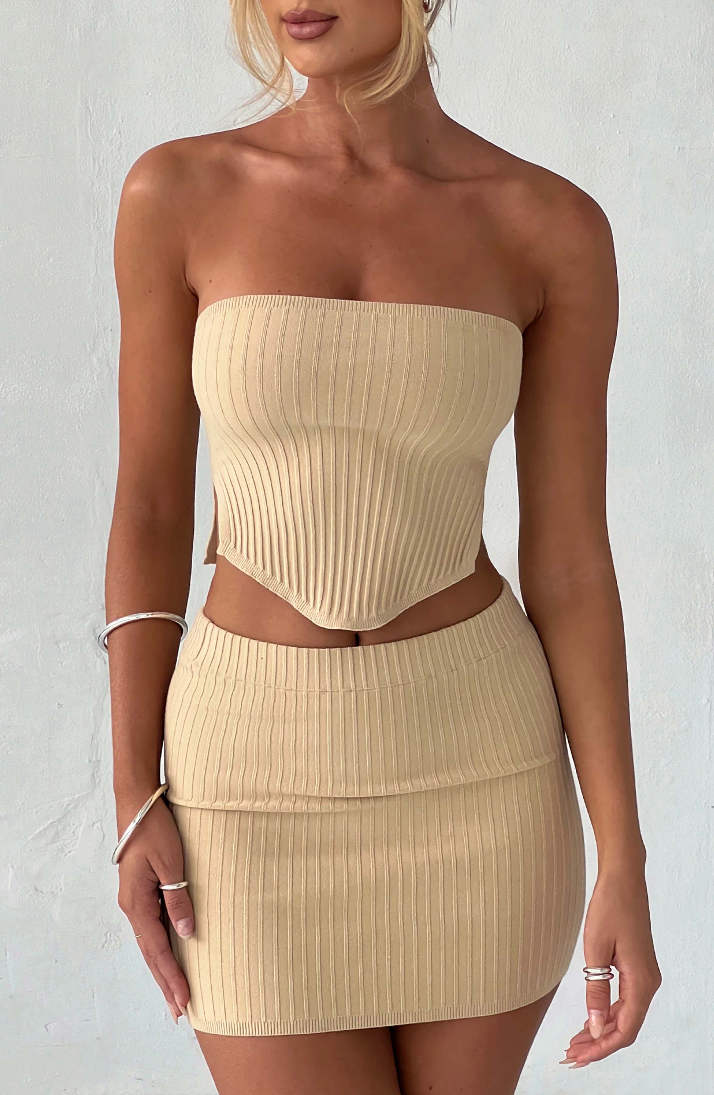 Women's Ribbed Bodycon Mini Dress Strapless with Sleek Fitted Silhouette - 12