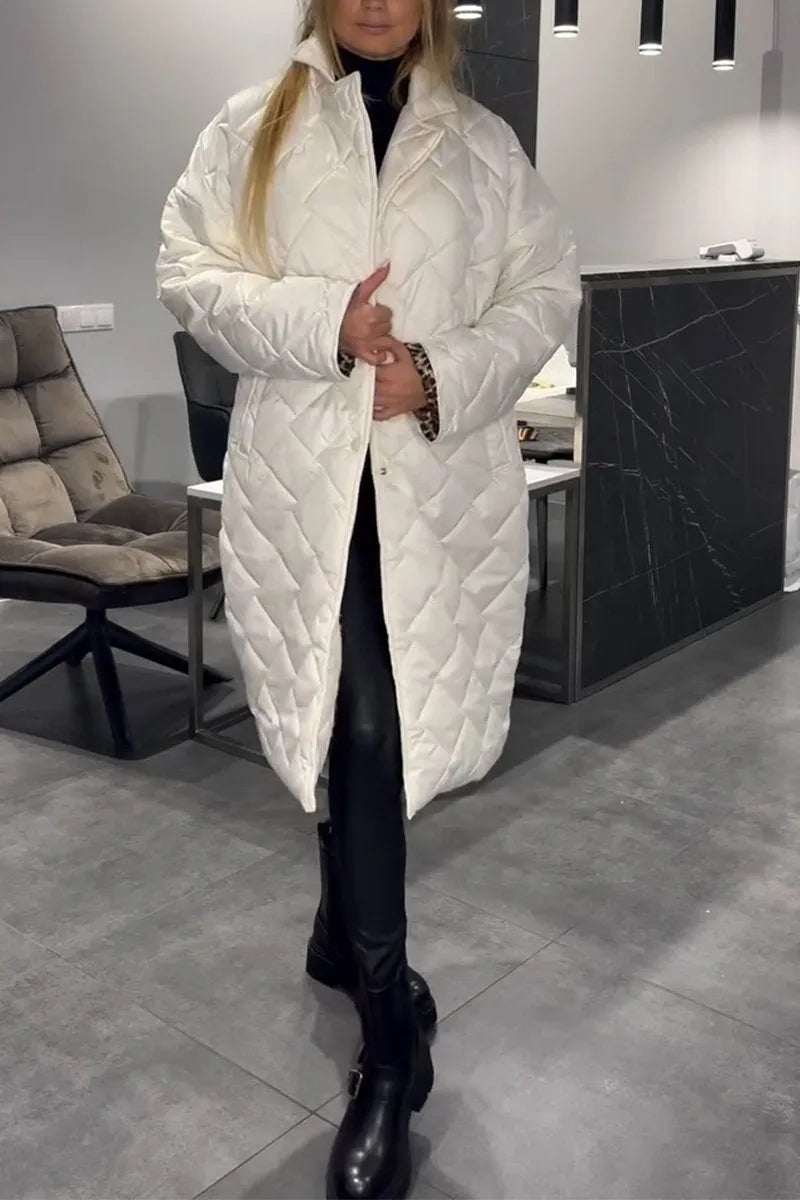 Kynzi | Elegant Quilted Coat - White