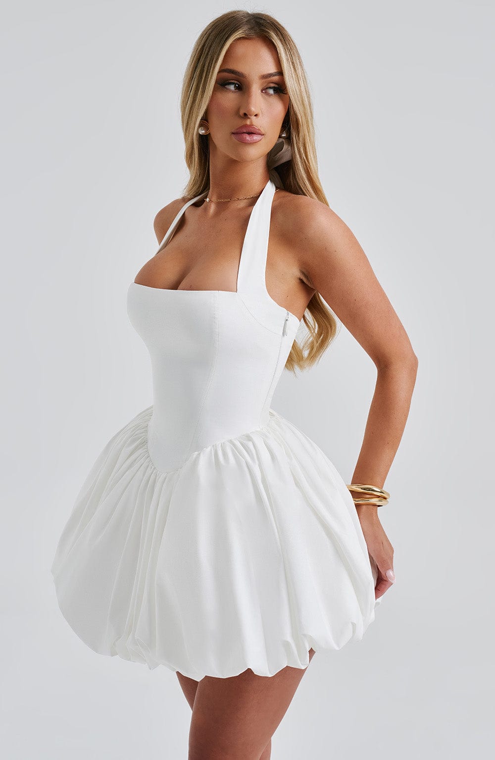 Women's Halterneck Puffball Mini Dress with Fitted Bodice - 8