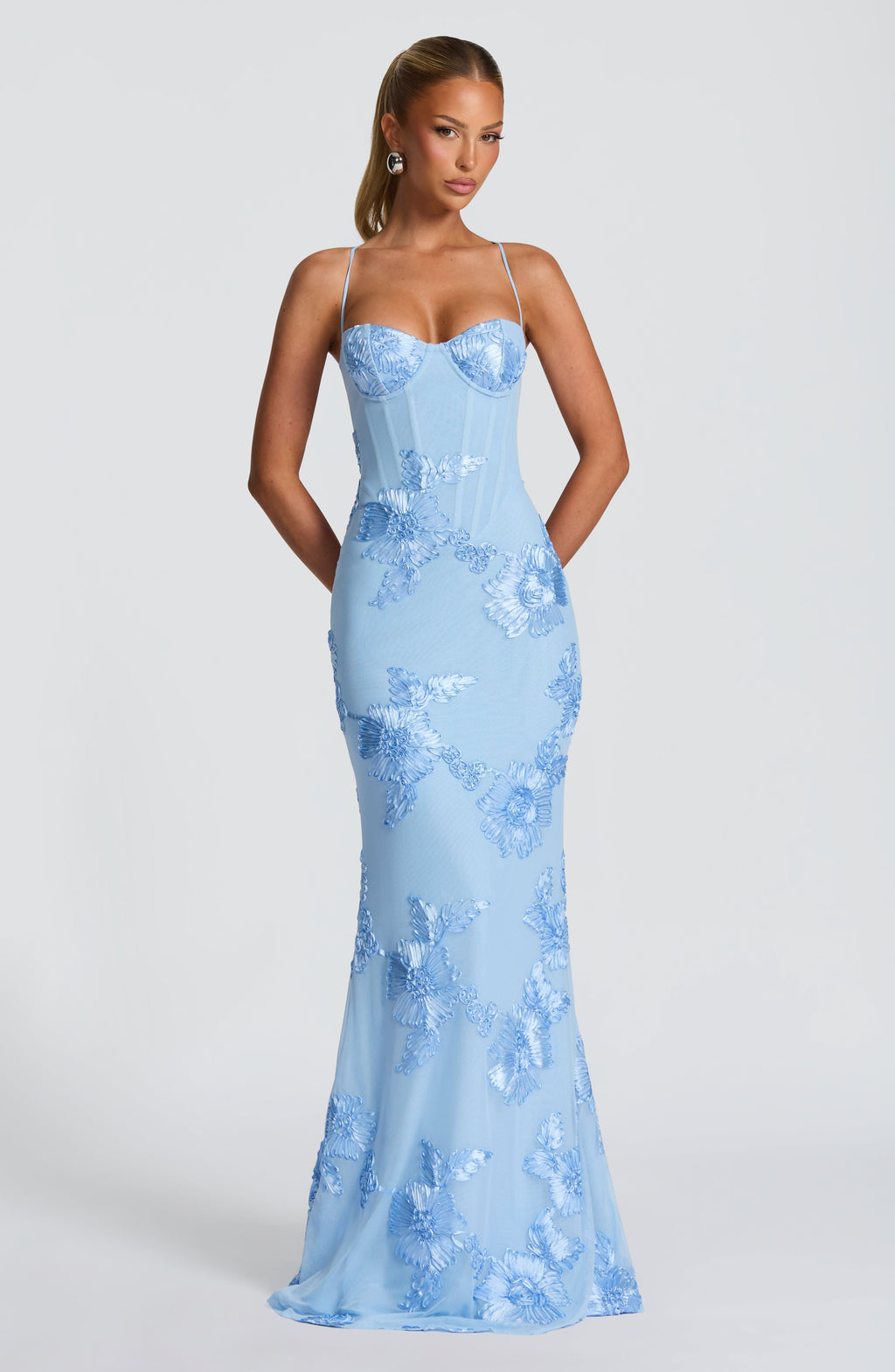 Women's Corset Maxi Dress with Floral Appliqué and Sweetheart Neckline - 2