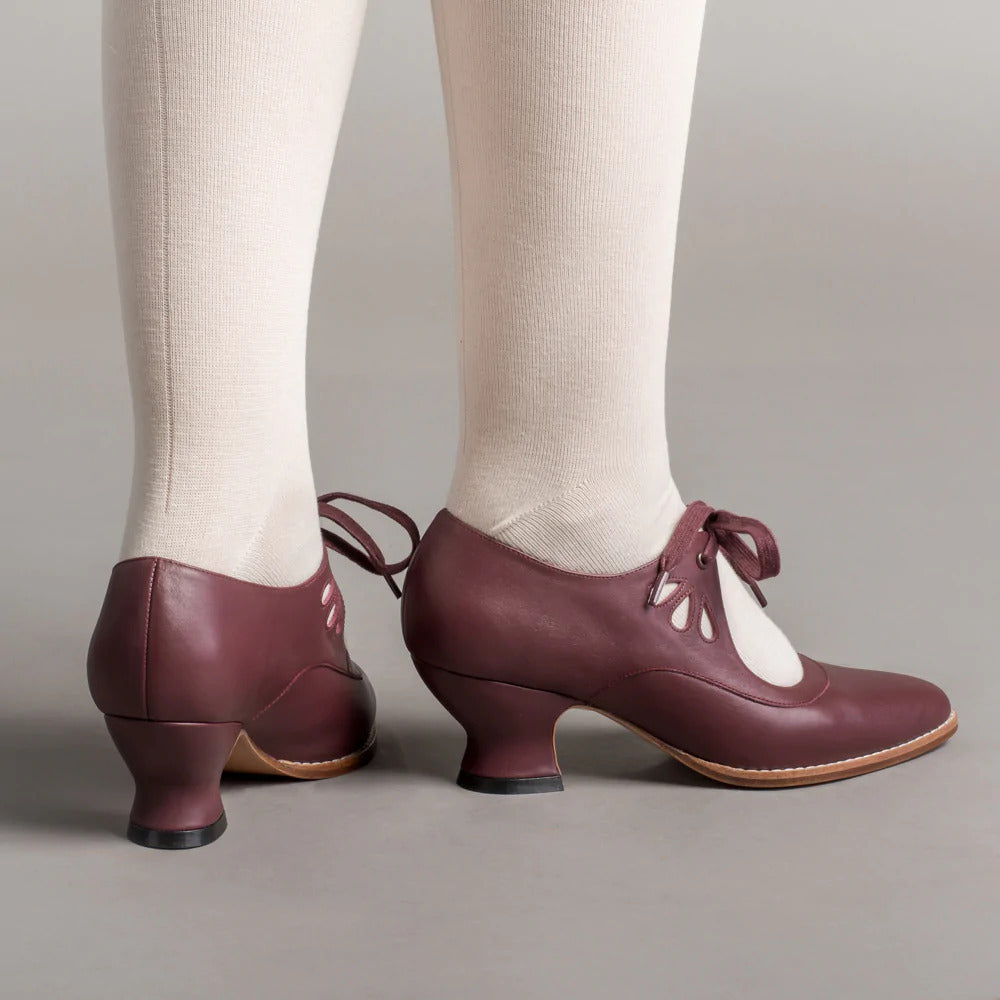 Women's Lace-Up Leather Pumps with Sculpted Heel - 13