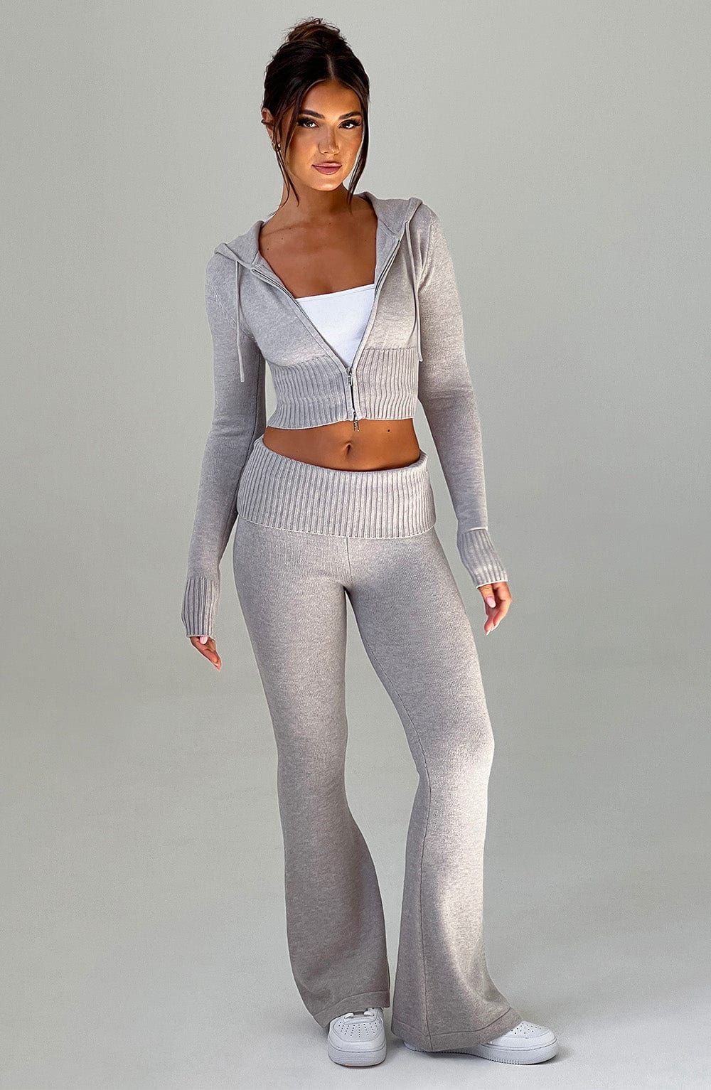 Women's Wide-Leg Tailored Trousers with High Waist - 10