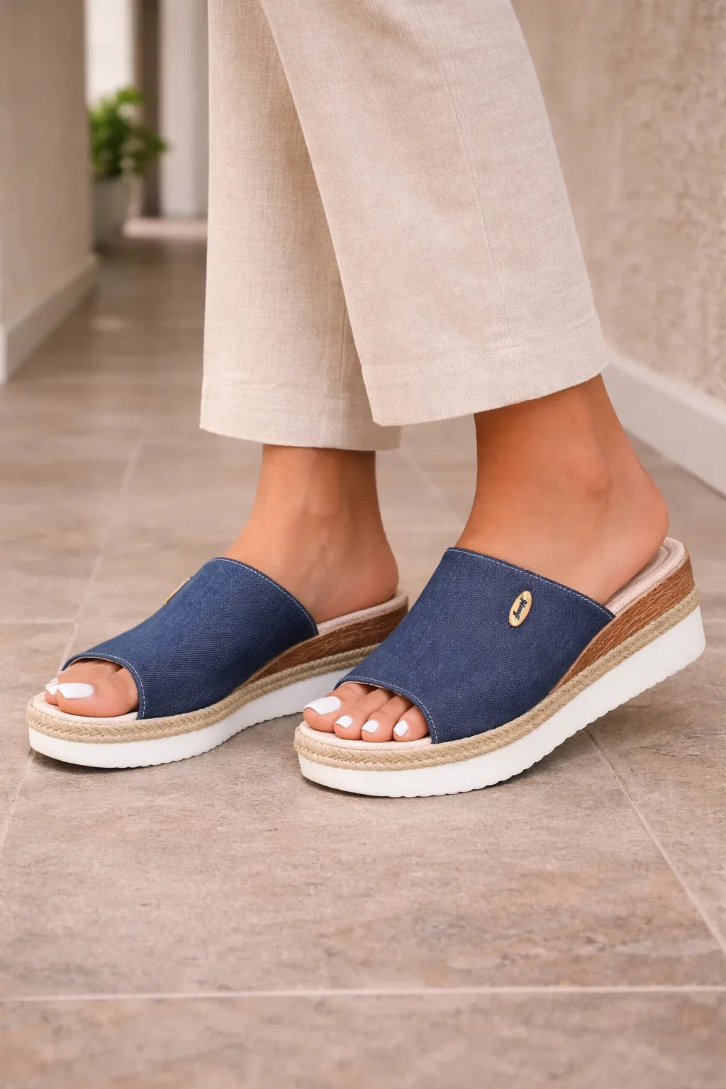 Women's Open Toe Platform Espadrille Slide Sandals - Navy
