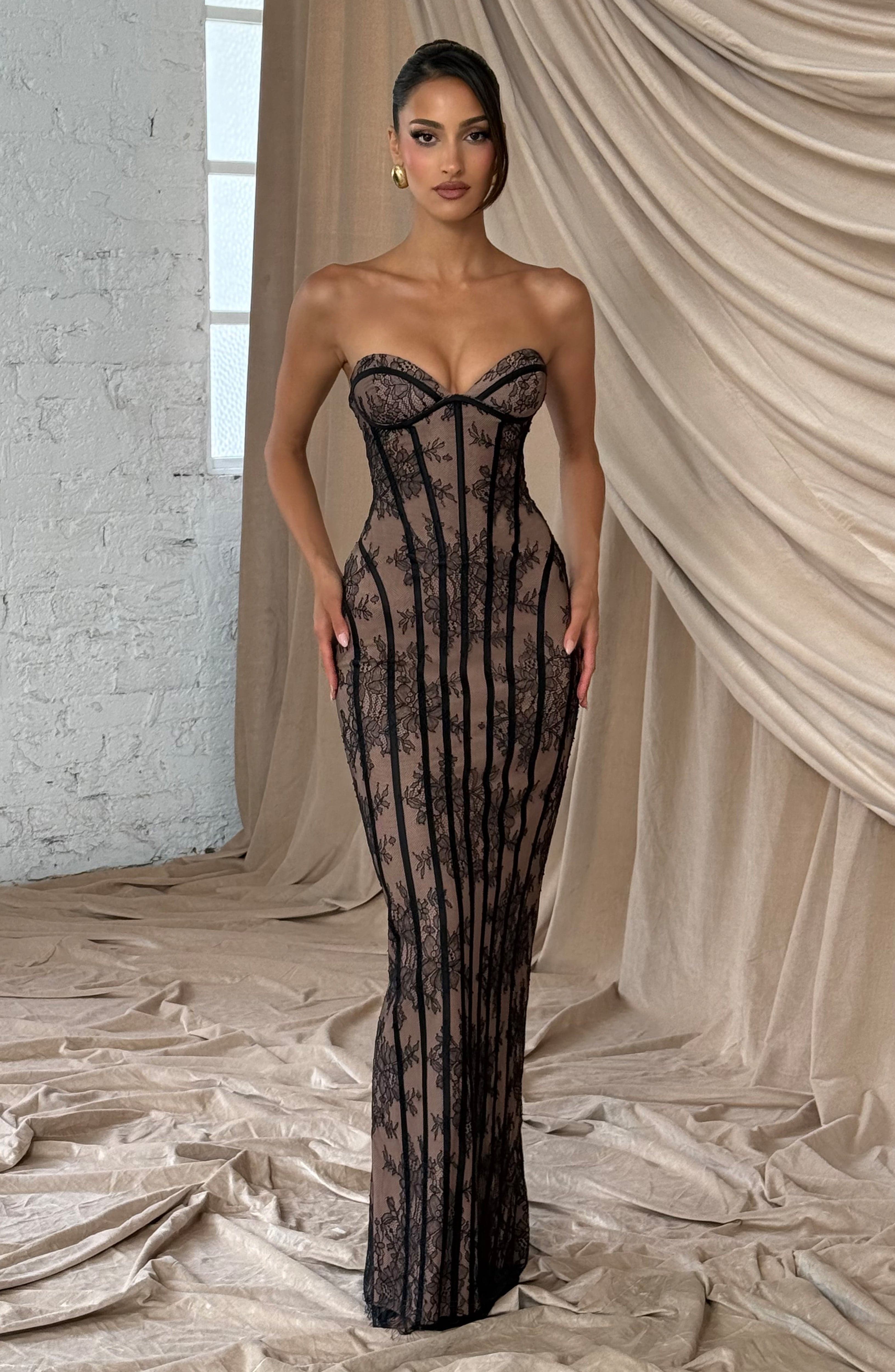 Women's Strapless Lace Corset Maxi Dress with Sweetheart Neckline - 5