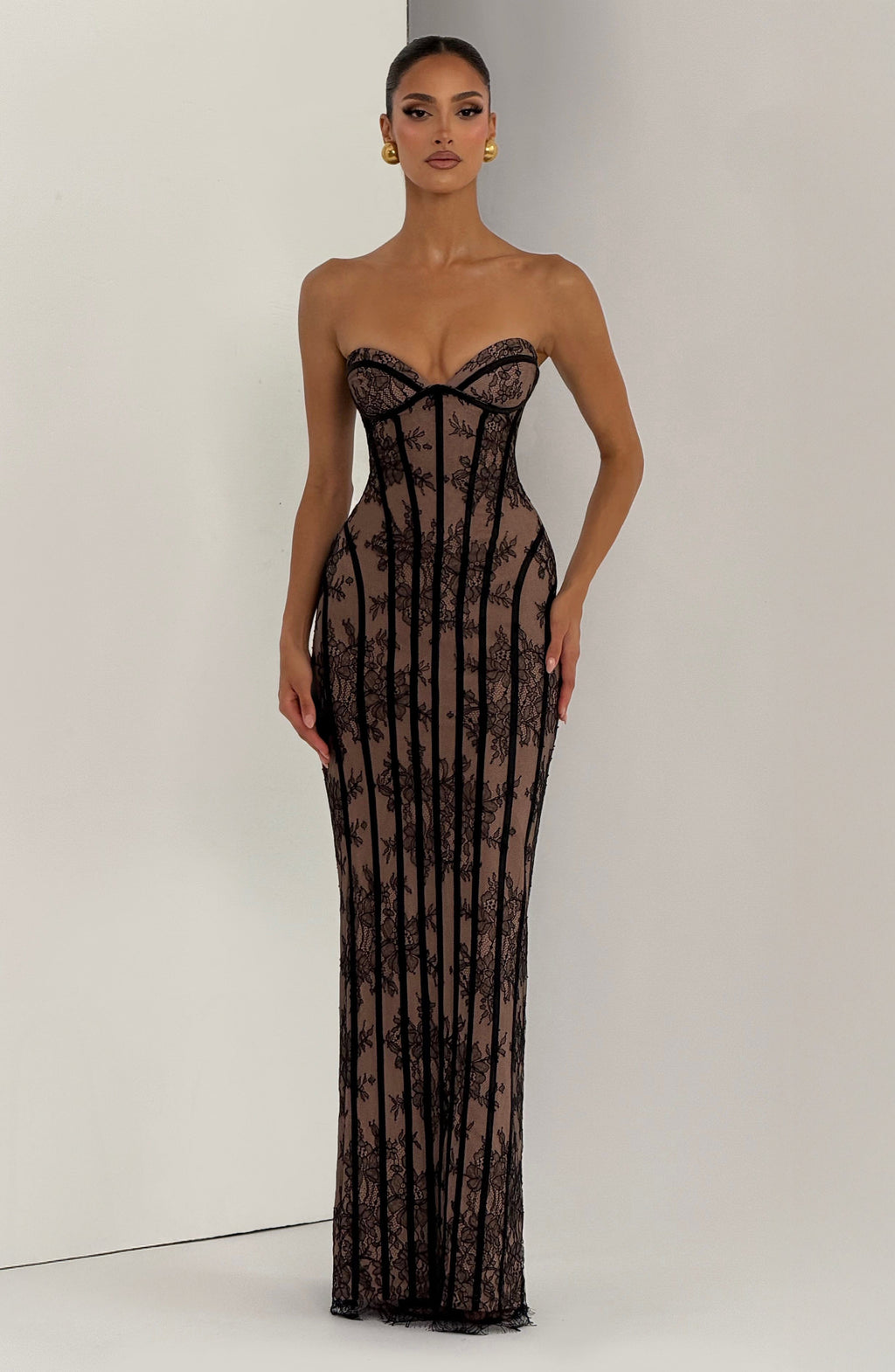 Women's Strapless Lace Corset Maxi Dress with Sweetheart Neckline - 14