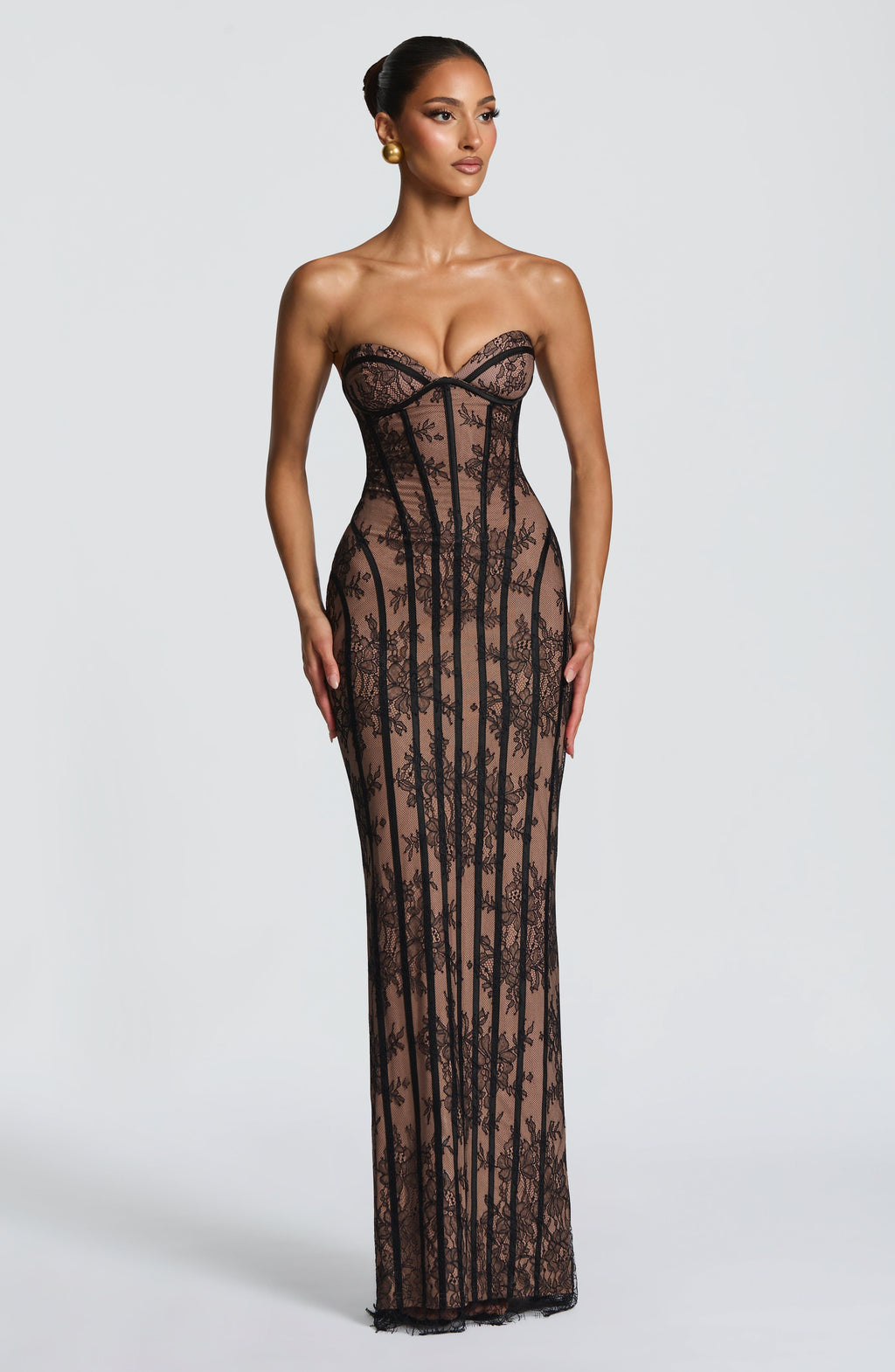 Women's Strapless Lace Corset Maxi Dress with Sweetheart Neckline - 2