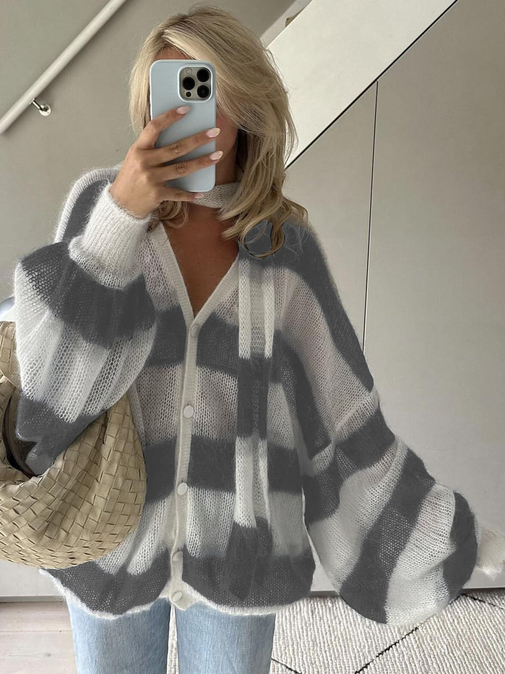 Women's Loose Striped Cardigan with V-Neck and Button Front - Grey
