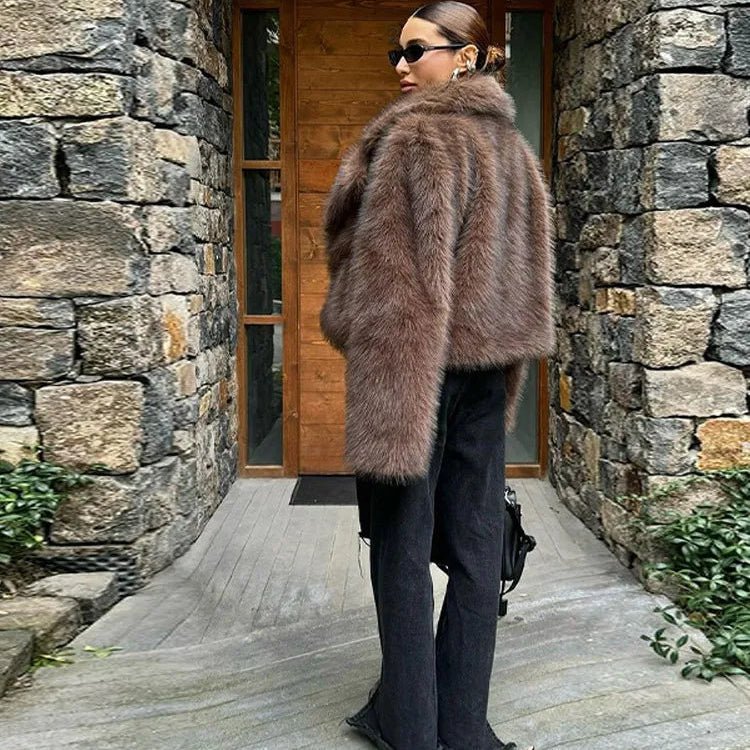 Women's Short Faux Fur Coat with Wide Lapel Collar - 4