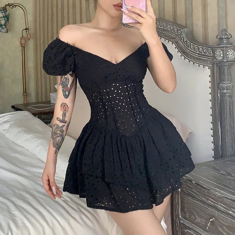 Women's Corset Dress with Sweetheart Neckline and Tiered Ruffle Hem - 11