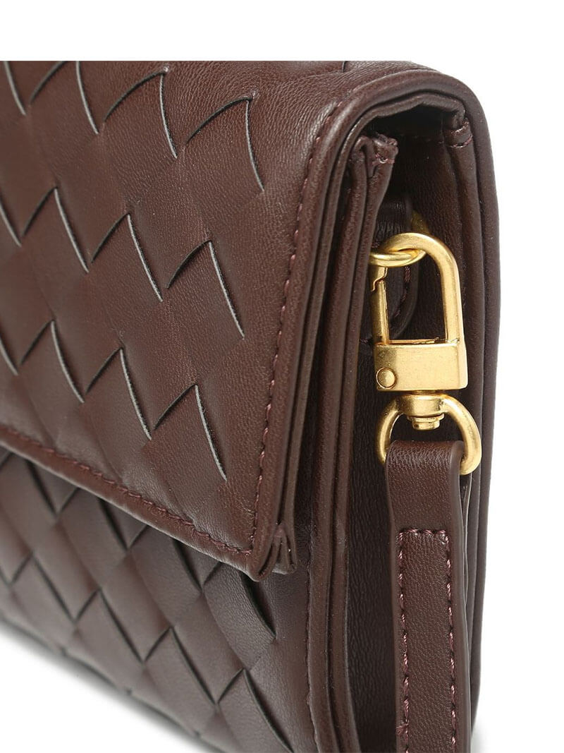 Woven Handbag with Knot and Gold Link Detail - 12