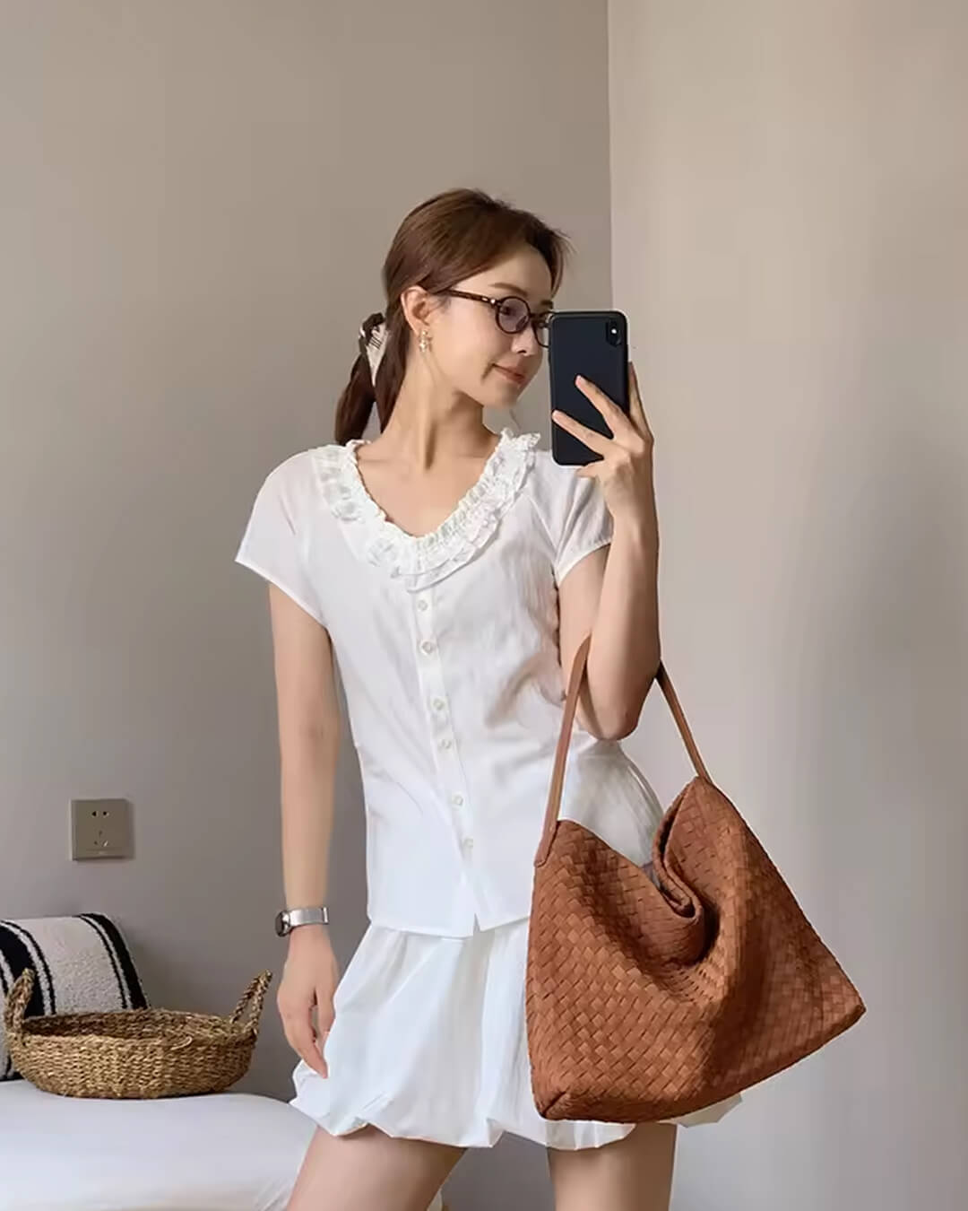 Women's Woven Tote Bag with Minimalist Silhouette - 16