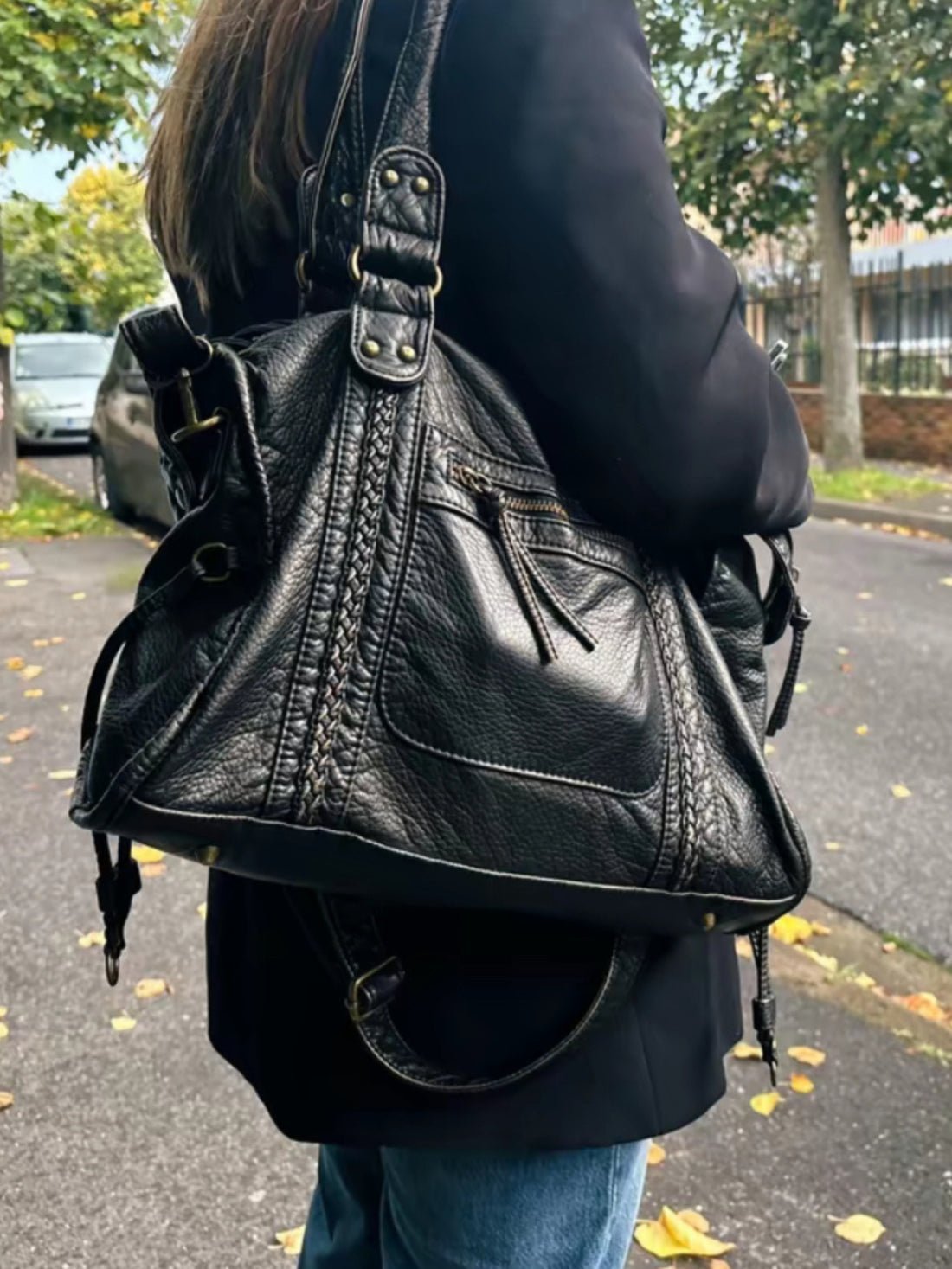 Women's Shoulder Bag with Minimalist Silhouette - Black