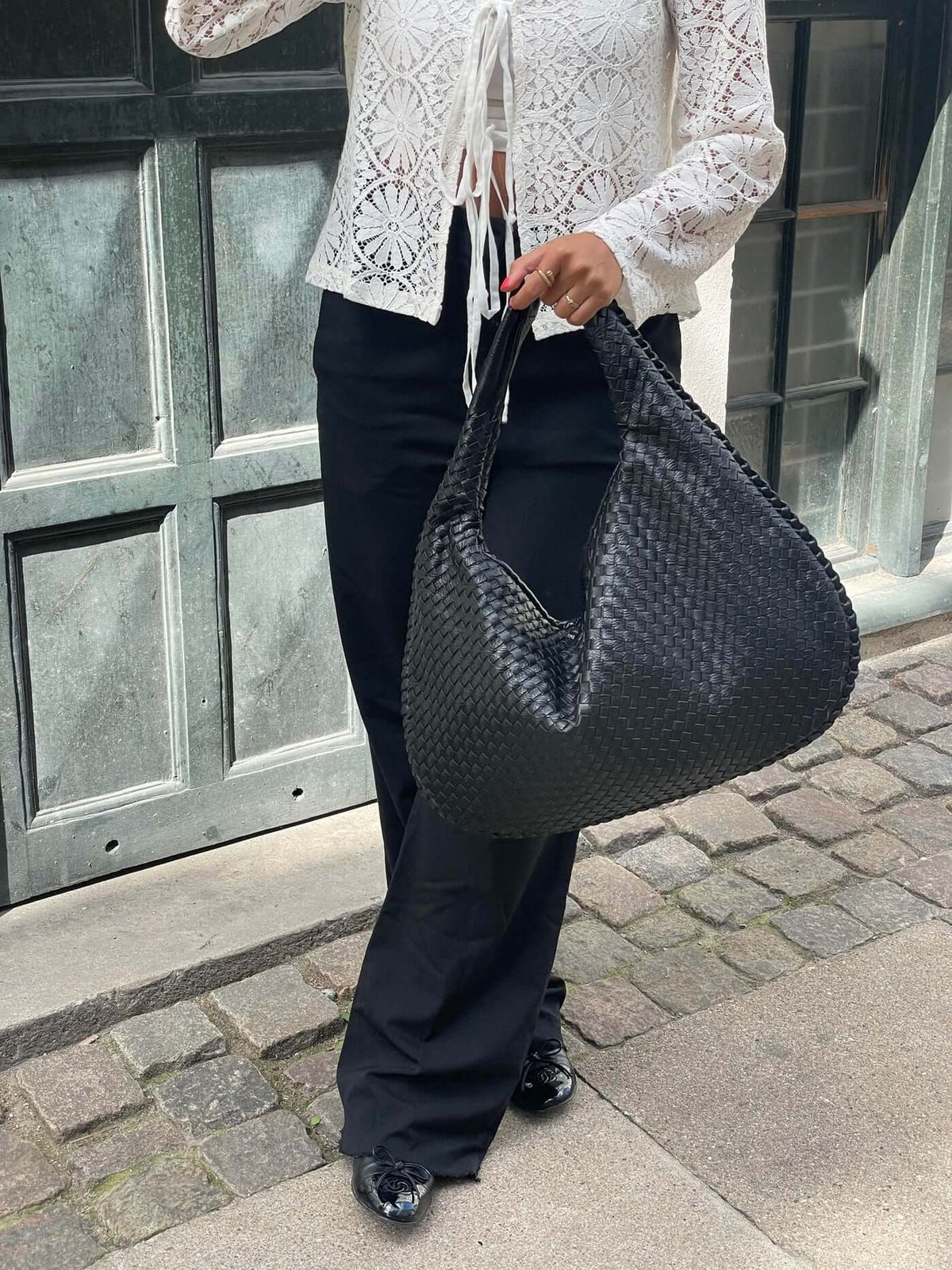 Oversized Woven Tote Bag with Braided Faux Leather Handle - 3