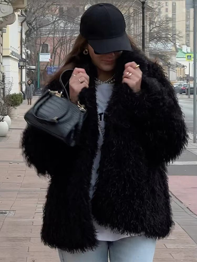Women's Faux Fur Coat Oversized with Shaggy Texture - Black