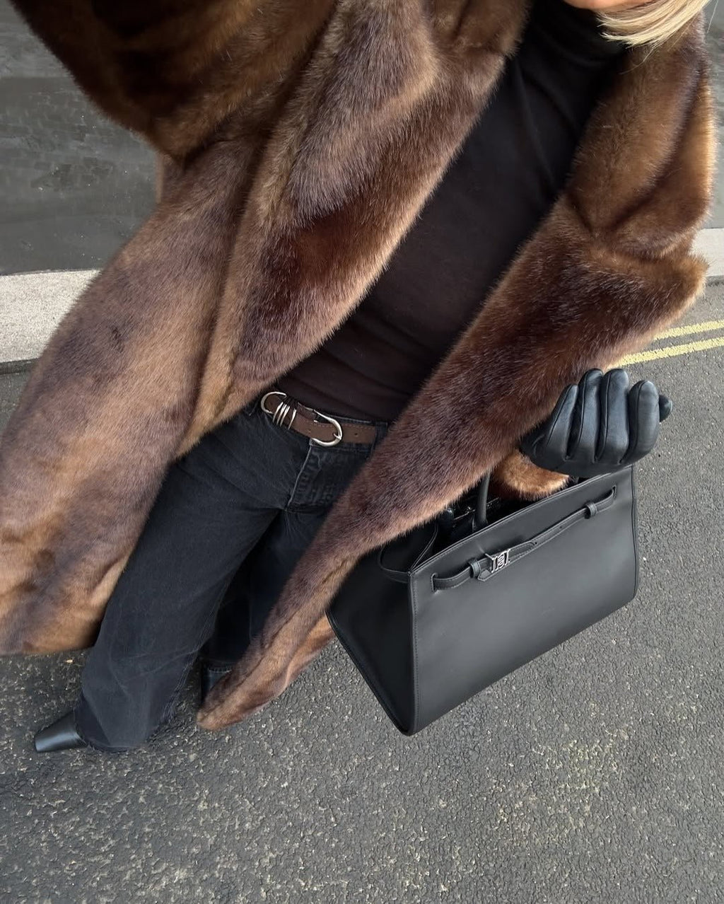 Women's Faux Fur Maxi Coat with Floor-Length Silhouette - 3