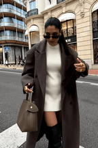Women's Oversized Maxi Coat with Notched Lapel and Long Sleeves - 10
