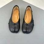Women's Split Toe Mules with Sculptural Silhouette - Black