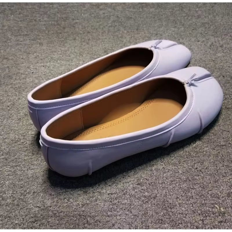 Women's Split Toe Mules with Sculptural Silhouette - 9