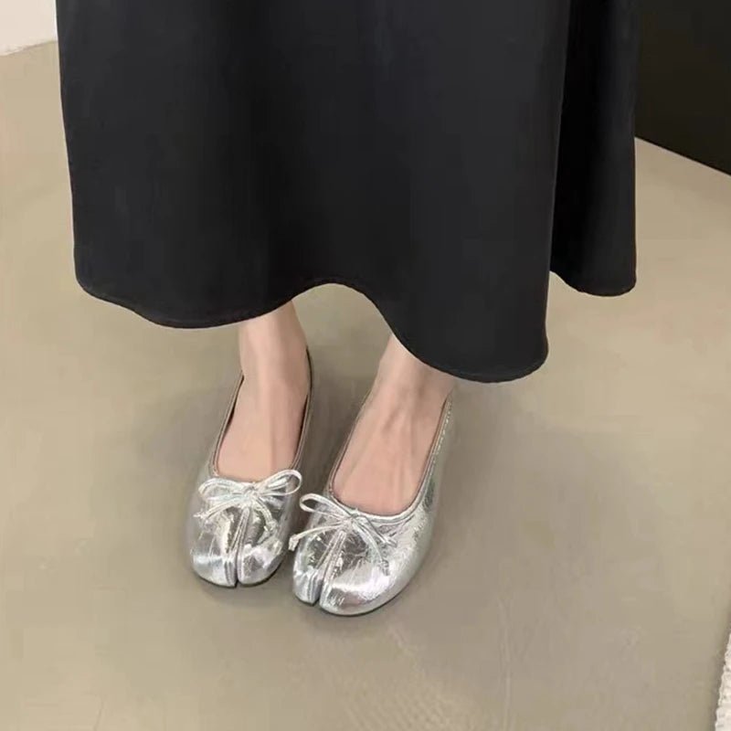 Women's Split Toe Ballet Flats with Bow Detail - 2