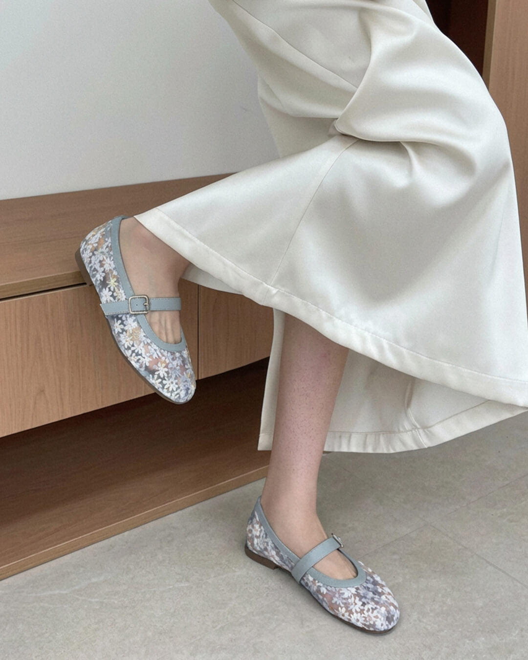 Women's Mary Jane Ballet Flats with Floral Mesh Upper - Blue