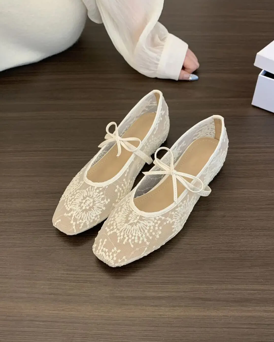 Women's Ballet Flats with Mesh Upper and Square Toe - White