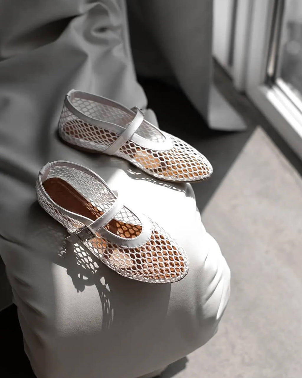 Women's Mesh Mary Jane Ballet Flats with Buckle Strap - 5