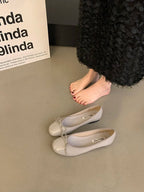 Women's Ballet Flats with Bow Detail and Cushioned Footbed - 10