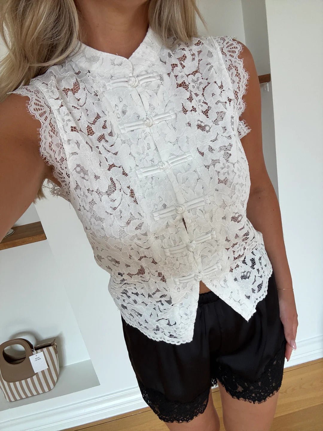 Women's Sleeveless Lace Top with Mandarin Collar - White