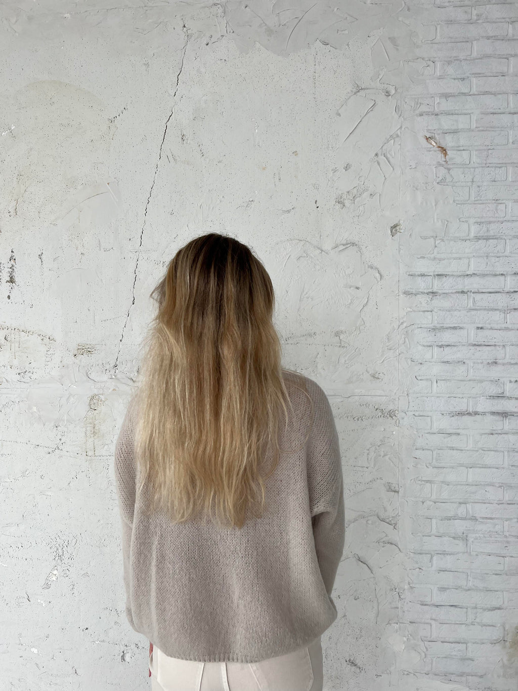 Women's Loose Fit Round Neck Jumper Long Sleeve - 14